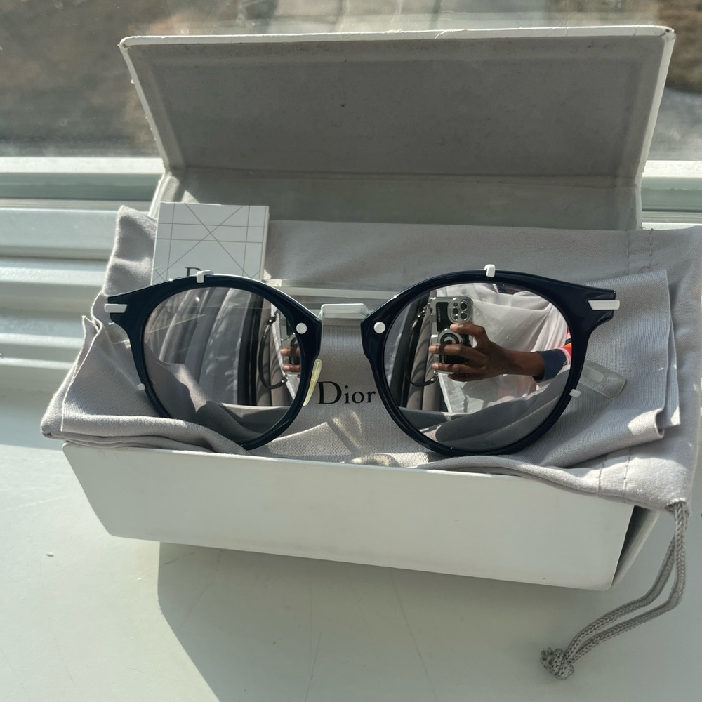 Flash SALE 🔥Dior Sunglasses🔥 Rare White Arms